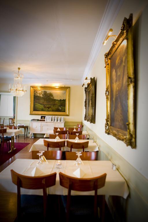 Insjoens Hotell エクステリア 写真